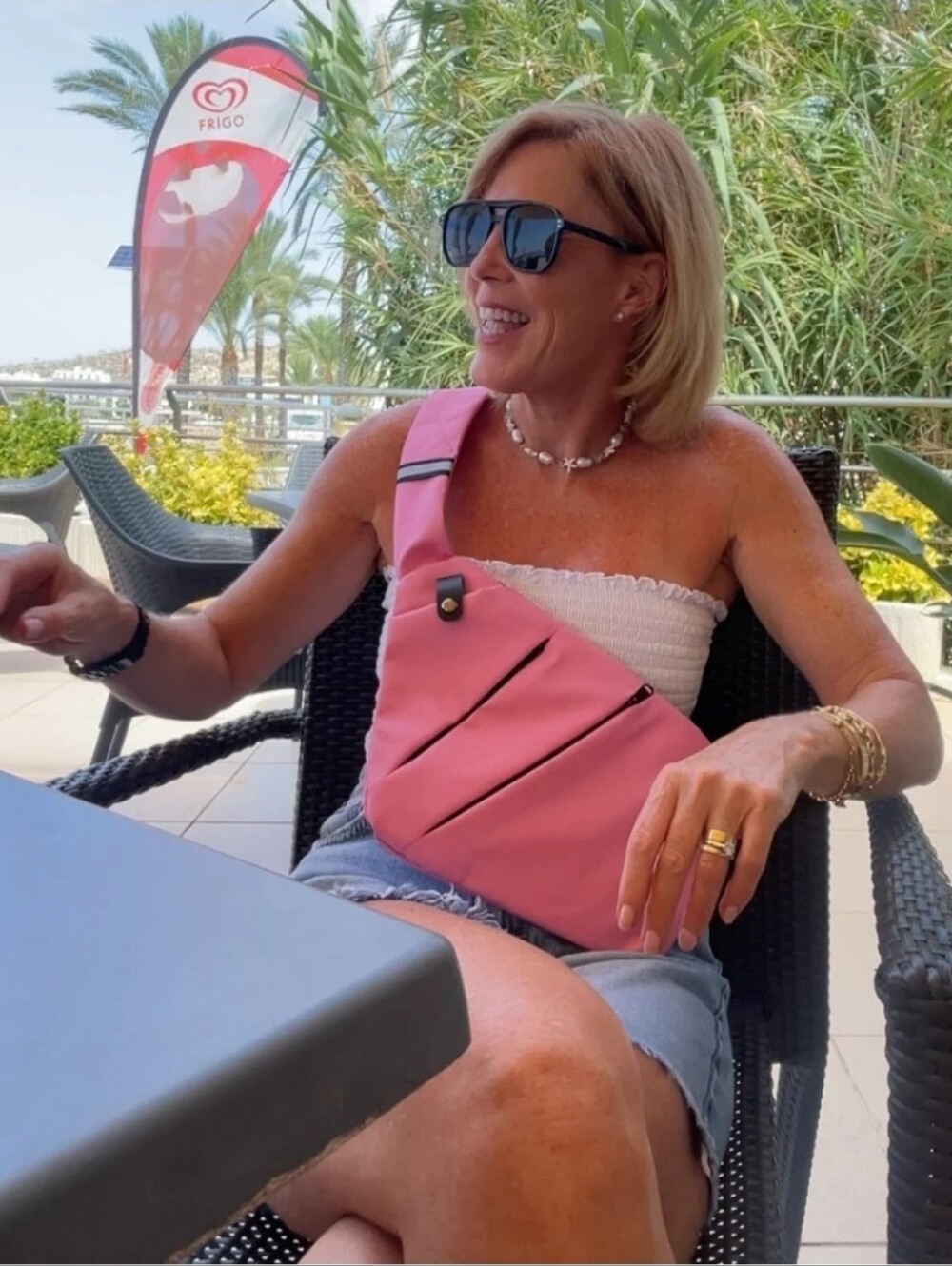 Peaksta The Slim Carry  Pink Crossbody Sling Bag Women's Shoulder Bag